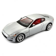 Автомодель Bburago Maserati Grantourismo 2008 серебристый 1:24 (18-22107 silver) Автомодель Bburago Maserati Grantourismo 2008 серебристый 1:24 (18-22107 silver)