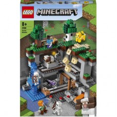 Конструктор LEGO Minecraft Первое приключение (21169) Конструктор LEGO Minecraft Первое приключение (21169)